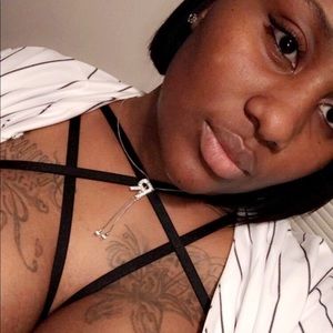 Meet your Posher, Robyn